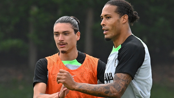 Darwin Nunez and Virgil van Dijk