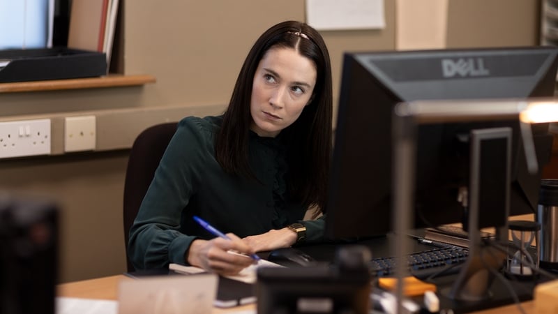 Siobhan Cullen as Elvira Clancy in Obituary: murder is her muse