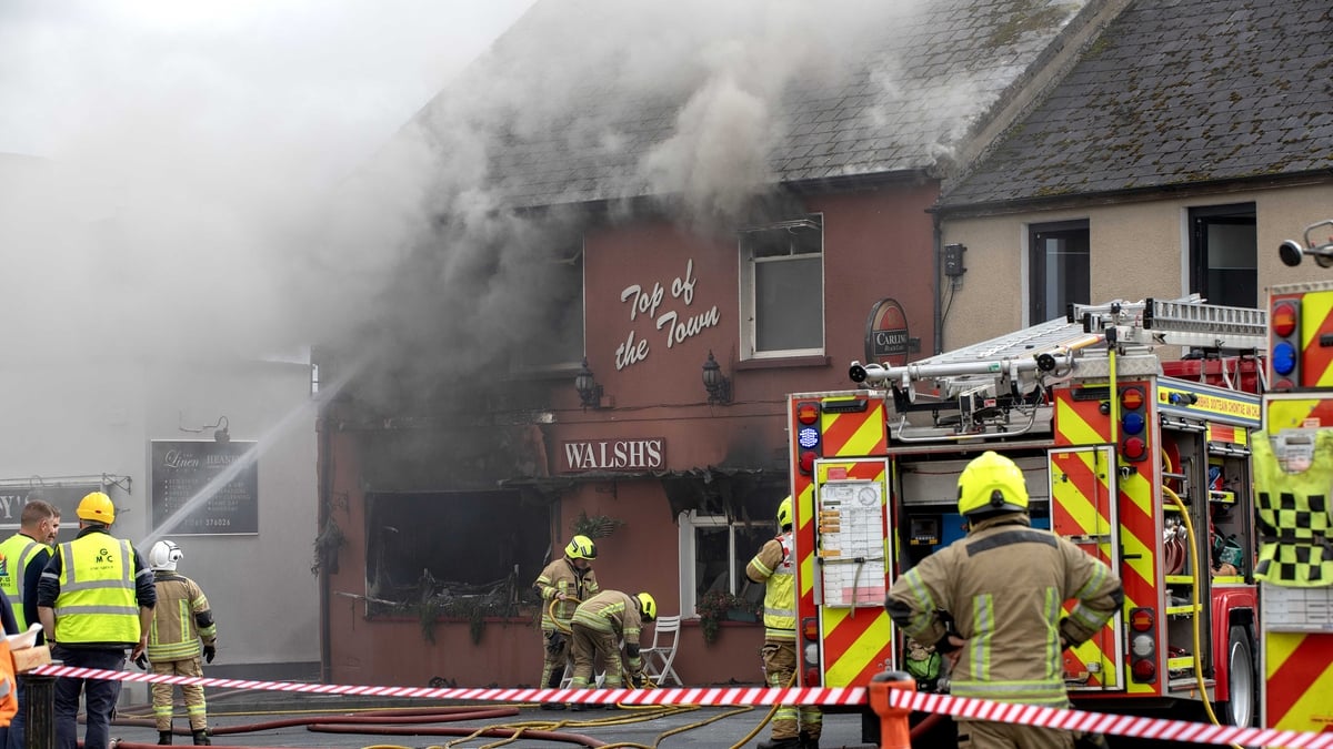 PJ Ó Cúláin, Garda, Edward Ó Sé, Ceannasaí Stáisiún Dóiteán na Ceathrún Rua, & Máirtín Ó Cúláin, oibrí deonach le Bád Tárrthála na Gaillimhe