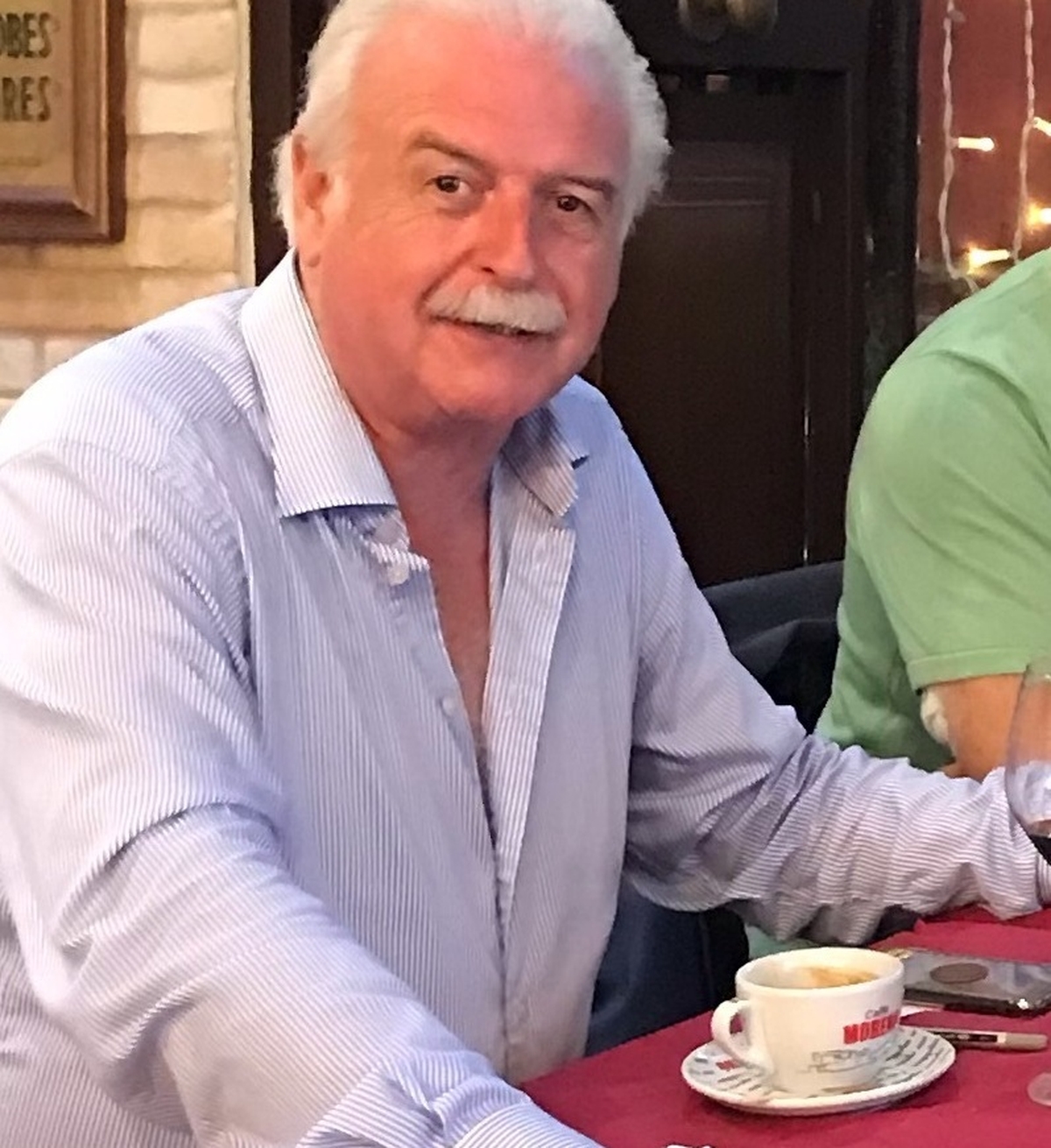 Marty in Naples with Travel Department - First, a coffee