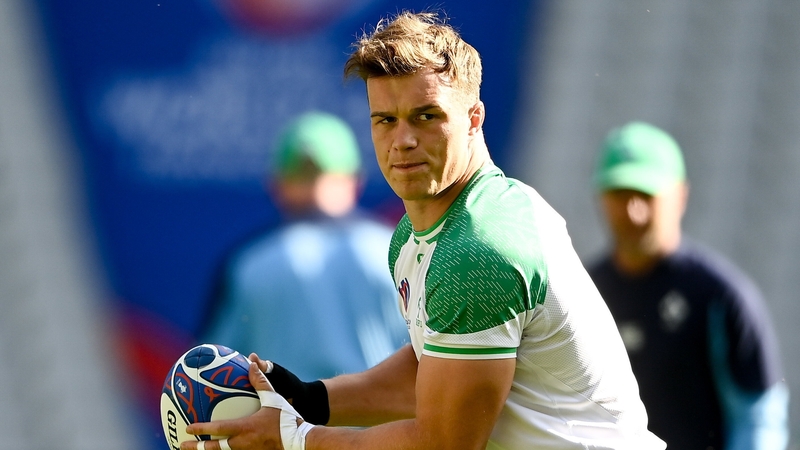Van der Flier starts at openside flanker for Ireland against Scotland