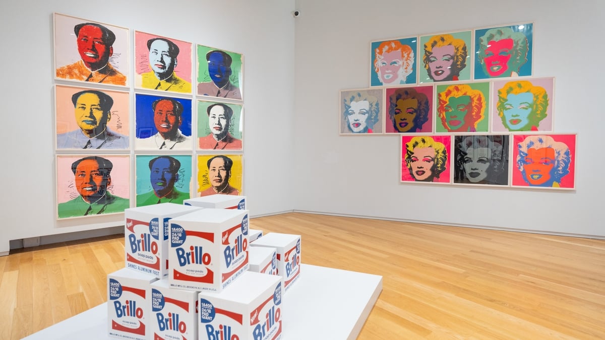 Andy Warhol - Three Times Out 