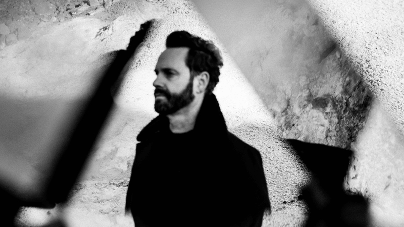 Dustin O'Halloran. Photo credit: Anna Maggy