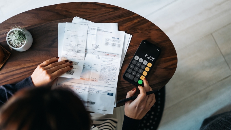 The deadline for self-assessed tax payers is October 31, while the deadline to file online is November 15