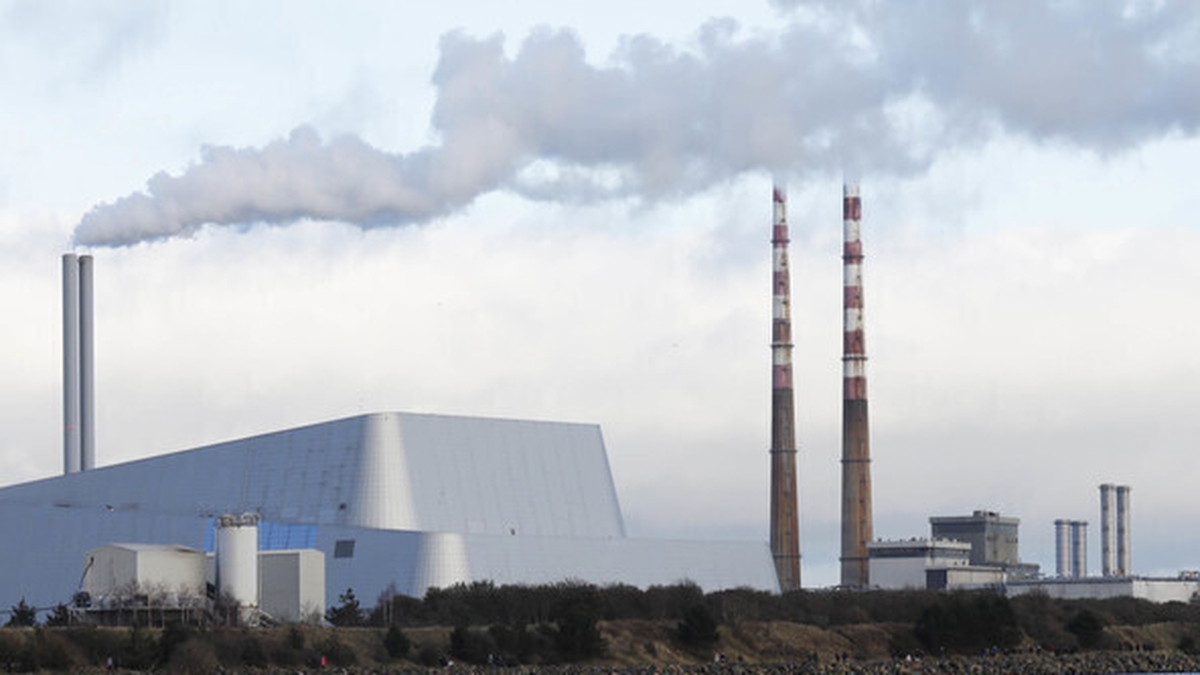 Climate fund will help reduce our dependence on fossil fuels, Environment Minister 