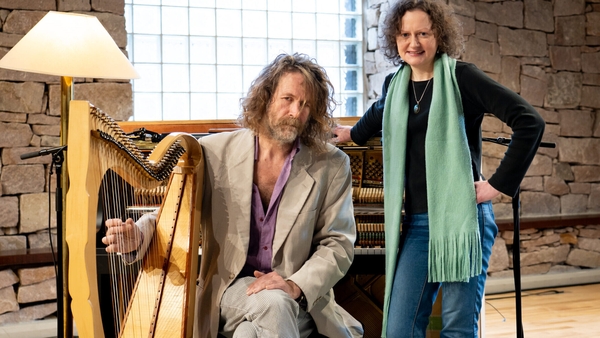Féach Siar: Máire Ní Choilm ar Chuan an Cheoil