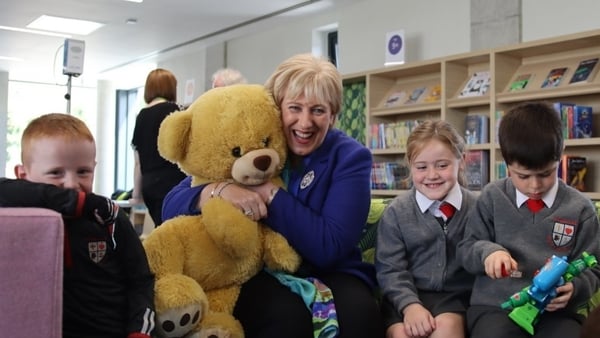 Minister for Rural and Community Development Heather Humphreys TD with senior infants from St Mary's National School Virginia at the opening of a new civic centre in the town