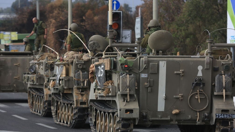 Israel has continued to deploy soldiers, tanks and armoured vehicles near the Gaza border in Sderot