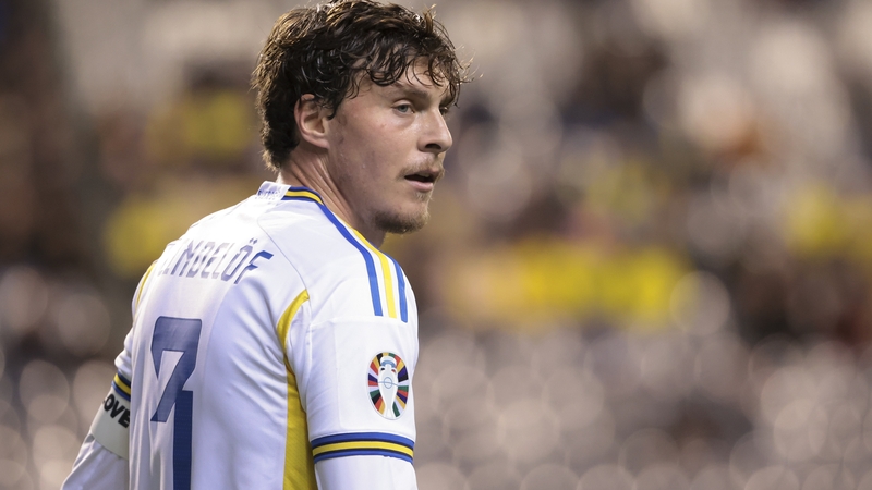 Victor Lindelof in action during the abandoned international between Sweden and Belgium