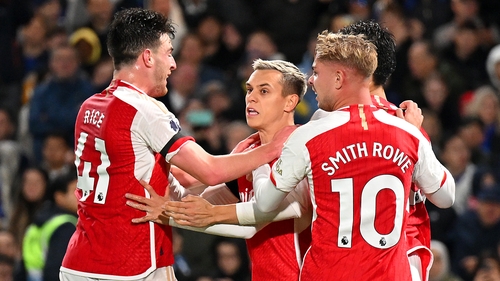 Leandro Trossard (c) drew the Gunners level