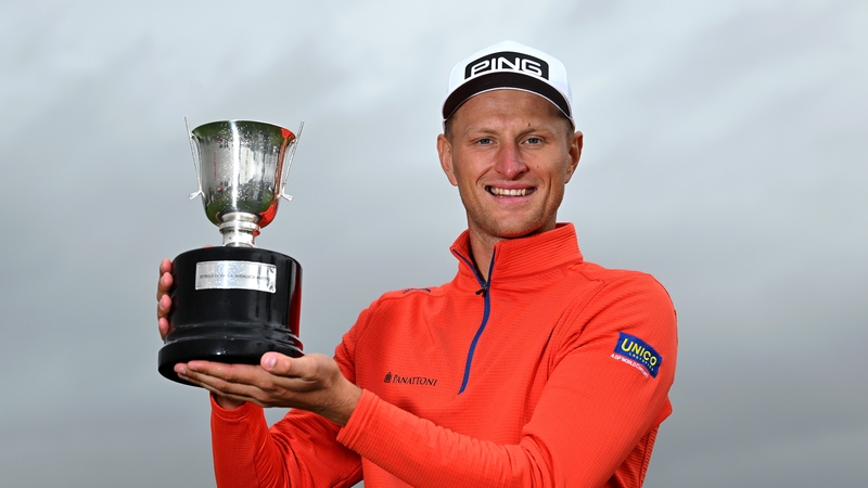 Adrian Meronk won by one stroke