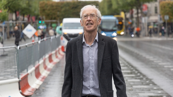Buaic-Ghradam Cumarsáide an Oireachtais fógartha