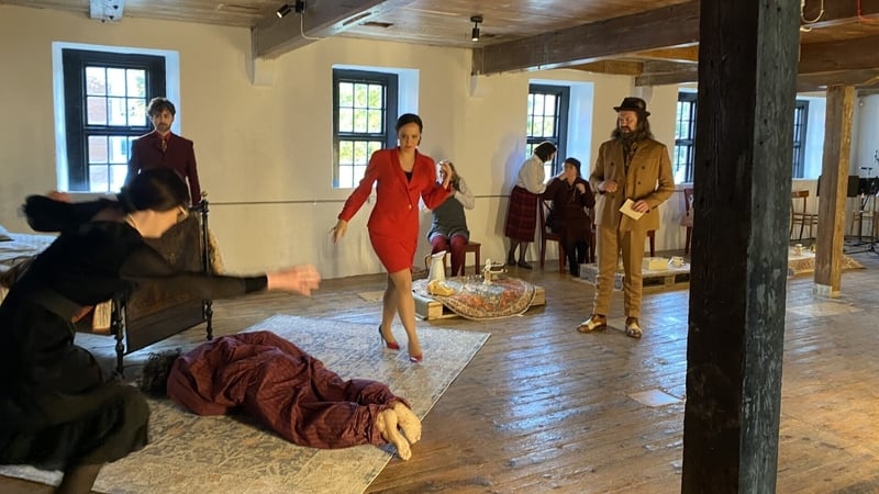 The community opera partake in a new version of Gianni Schicci by Giacomo Puccini