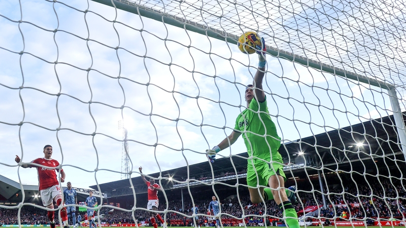 Emiliano Martinez's mistake helped Nottingham Forest secure the win