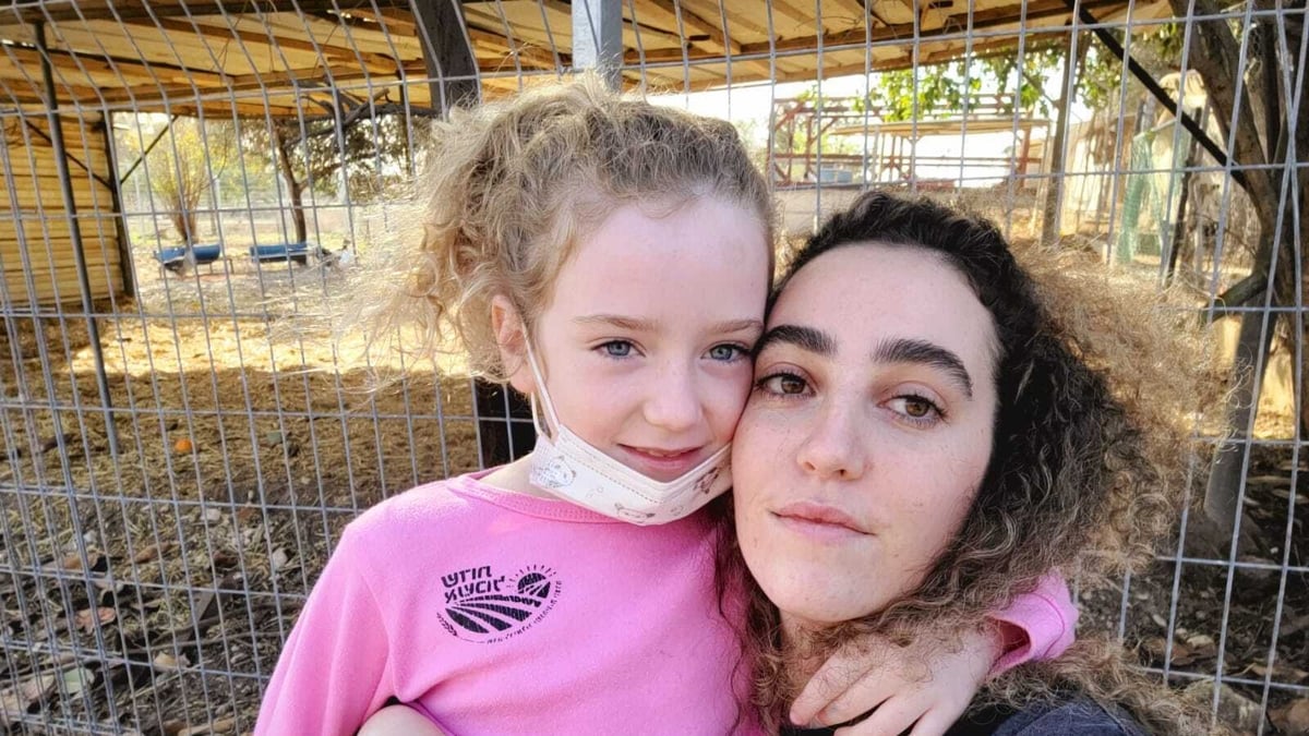 'Now we've got hope back,' says sister of missing Emily Hand