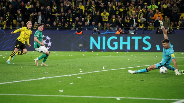 Julian Brandt beats Nick Pope in the Newcastle goal