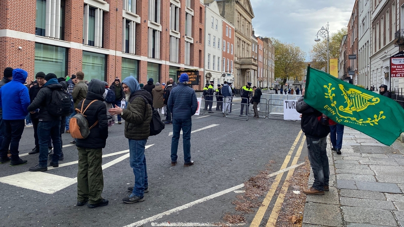 Gardaí searched protesters before letting them close to Leinster House