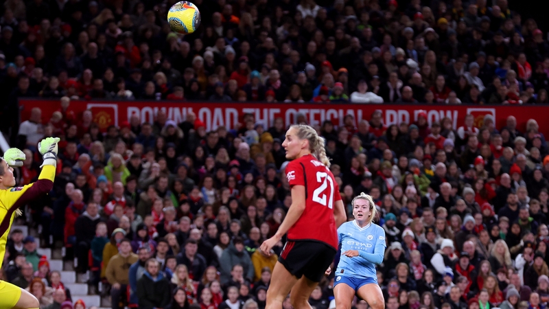 Lauren Hemp's stunner put City 2-1 up