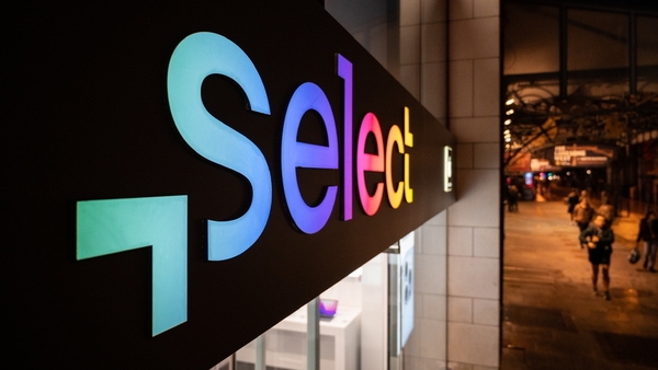 New accounts filed by Apple reseller, Select Technology Sales and Distribution Group Ltd show that the group recorded the drop in profit after revenues dipped by 10.5%