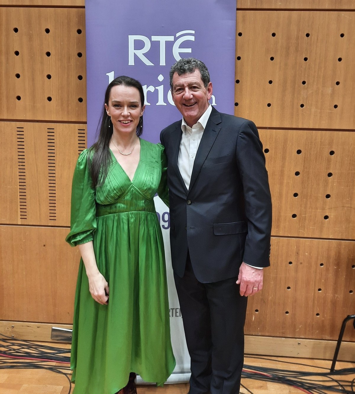 Mezzo Soprano Sharon Carty live in Studio 1