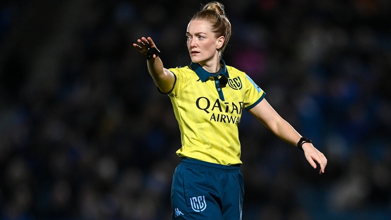 Hollie Davidson recently refereed Leinster's URC game against Scarlets