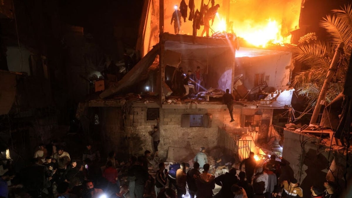 Israeli forces closing in on home of Hamas' Gaza chief - Netanyahu