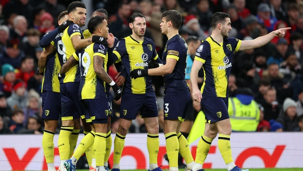 Premier League recap: Manchester United 0-3 Bournemouth
