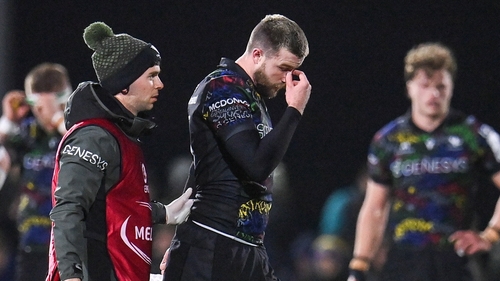 Mack Hansen limped off against Bordeaux