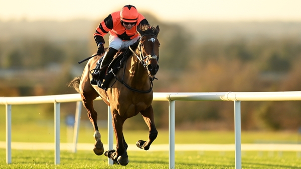 Jetara recorded a fourth career win in the William Hill Epic Value Mares Novice Hurdle