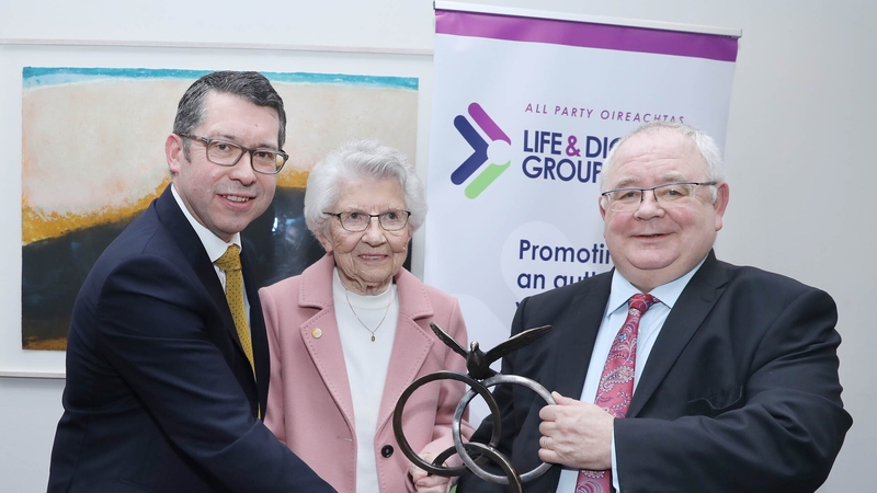 Senator Ronan Mullen, Sr Catherine Lillis, Ceann Comhairle Seán O'Fearghaíl