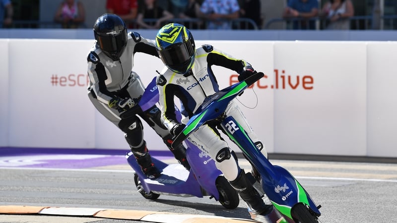 Nicci Daly (front) in action in the eSkootr Championship in Switzerland in 2022