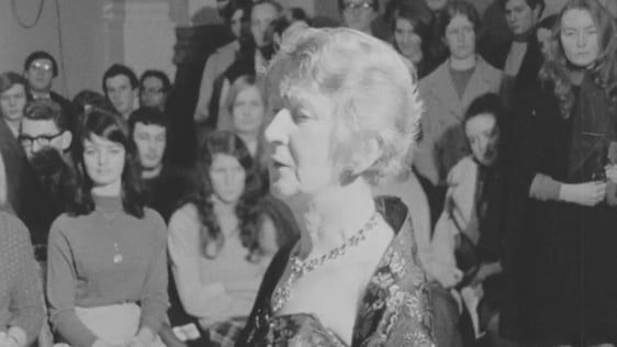 Rosaleen Mills speaks at the College Historical Society, TCD (1969)
