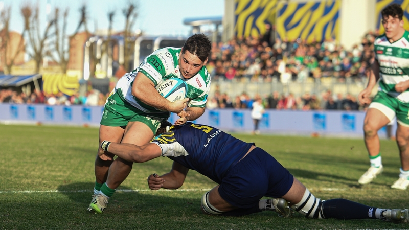 Bautista Bernasconi scored Benetton's first try against Zebre