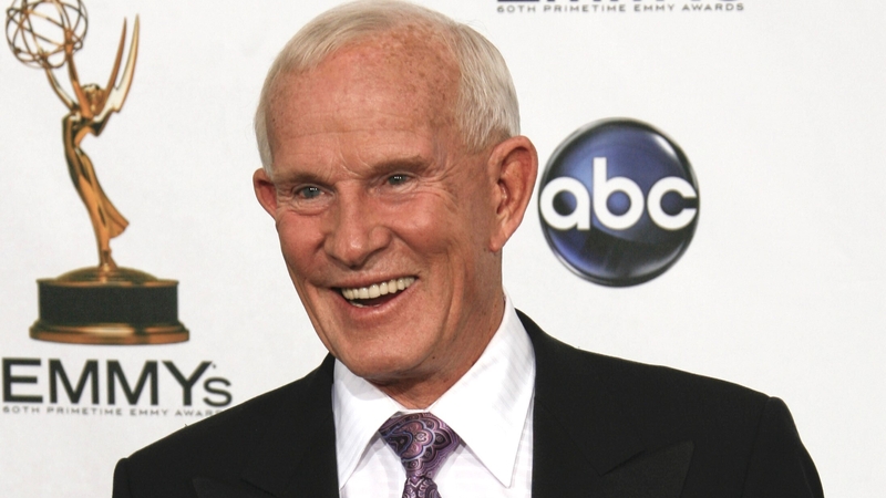 Tom Smothers had been diagnosed with cancer, his family said in a statement