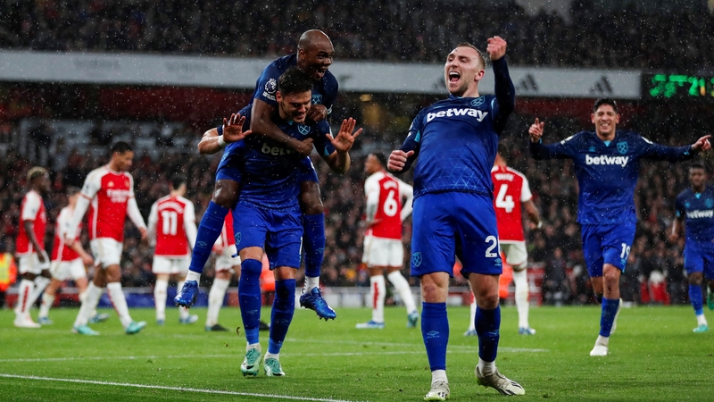 West Ham celebrate Konstantinos Mavropanos' goal at the Emirates