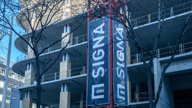 The holding company of Signa - a group of some 1,000 companies - filed for insolvency last month with around €5 billion in debt