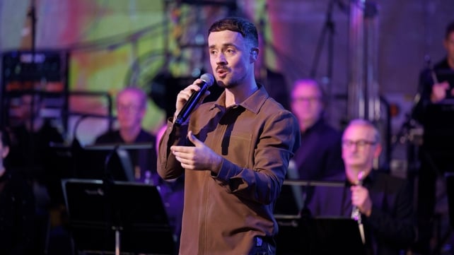 Maverick Sabre with the RTÉ Concert Orchestr