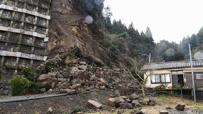 The earthquake caused serious damage in the city of Anamizu, Ishikawa Prefecture