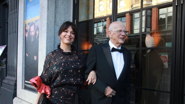 Imelda May with her Father Tony Clabby at the screening of Fisherman's Friends: One And All at The Stella Cinema, Dublin in August 2022 in Dublin, Ireland. (Photo by Debbie Hickey/Getty Images)