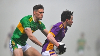 Luke Ward of Kilmacud Crokes in action against Jody McDermott of Glen