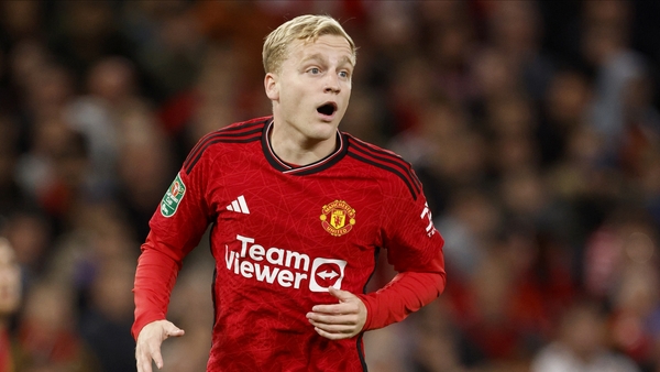 Donny van de Beek has gone on loan to Eintracht Frankfurt