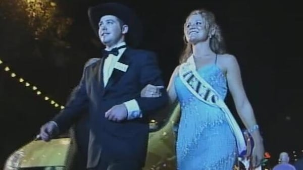Texas Rose and escort (2003)