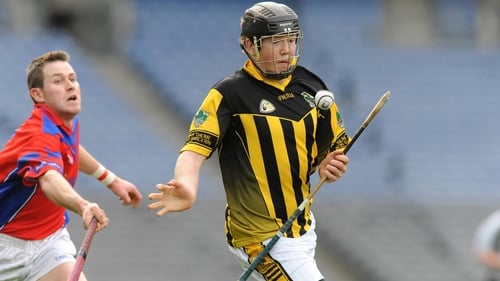 17-year-old Walter Walsh in action for Tullogher-Rosbercon against Drispey's Pat O'Riordain in the 2009 AIB All-Ireland junior club hurling championship final