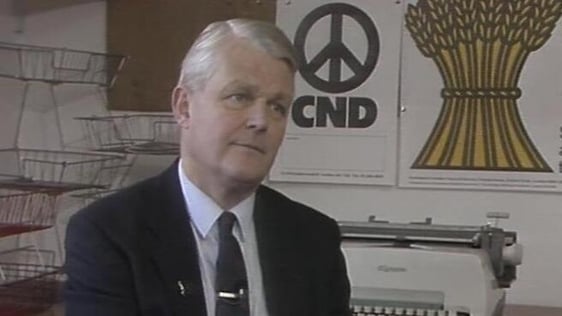 Bruce Kent (1989)