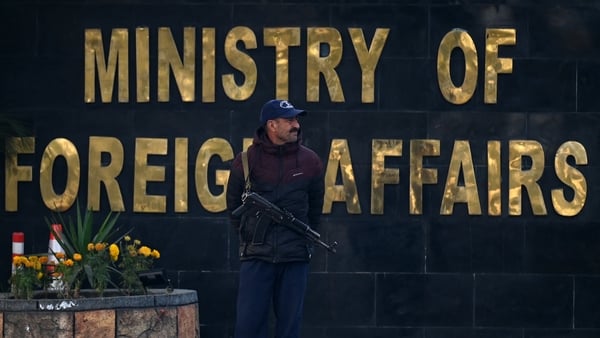 A Pakistani police officer stands guard outside the Ministry of Foreign Affairs in Islamabad