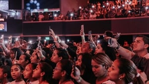 "It's ruining it for maybe hundreds of people around you." Phones in Theatres on Drivetime show image
