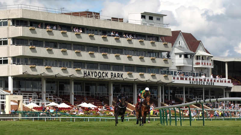 Haydock officials made an eatly call that racing could not go ahead