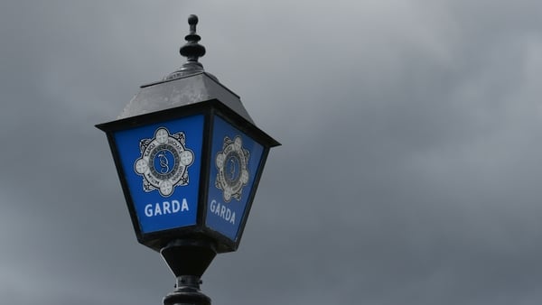 Gardaí executed a search warrant at a house in Drogheda this afternoon