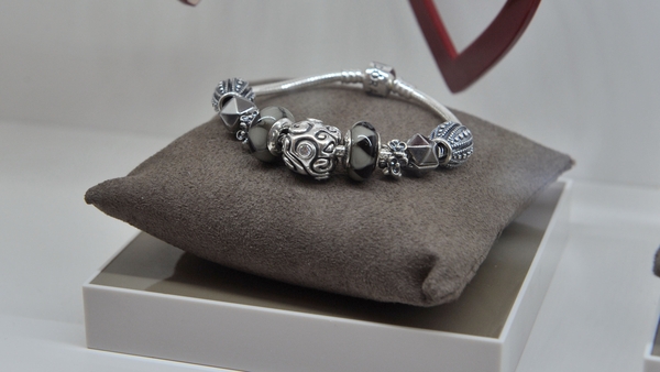 Pandora buys around 340 tonnes of silver and one tonne of gold every year