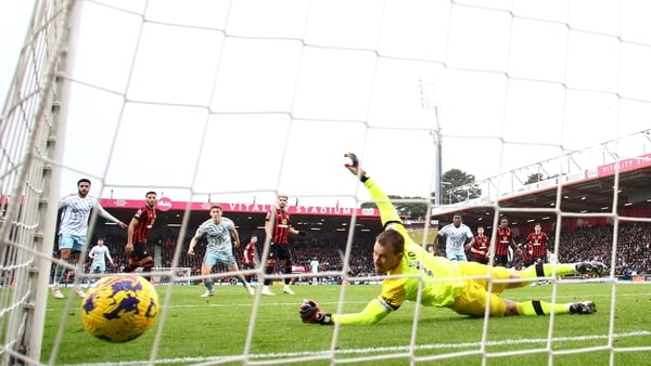 Callum Hudson-Odoi scoring the equaliser